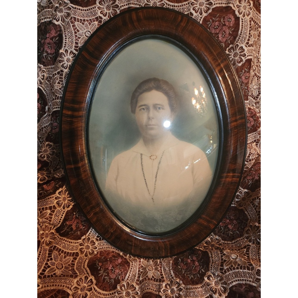 Antique faux Tiger Gesso Wood Picture Frame Convex Bubble Glass Oval